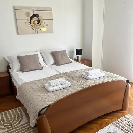 Fiorella Vendégház *